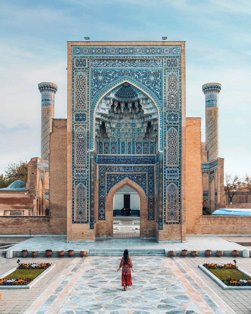 @𝐍𝐢𝐨𝐡 𝐁𝐞𝐫𝐠 🇮🇷 ✡︎: This is Persian Architecture.
Not islamic.
This architectural style predates islam, and is used for a variety of buildings, not only mosques.
Once again - this is not islamic architecture. It belon