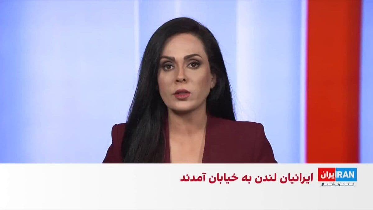 @ايران اينترنشنال: در ادامه کارزار همبستگی ایرانیان خارج از کشور با انقلاب ملی ایران، ایرانیان ساکن اورنج کانتی در جنوب کالیفرنیا بار دیگر در تجمعی اعتراضی علیه جمهوری اسلامی خواستار سرنگونی این حکومت و حمایت مجامع جهان