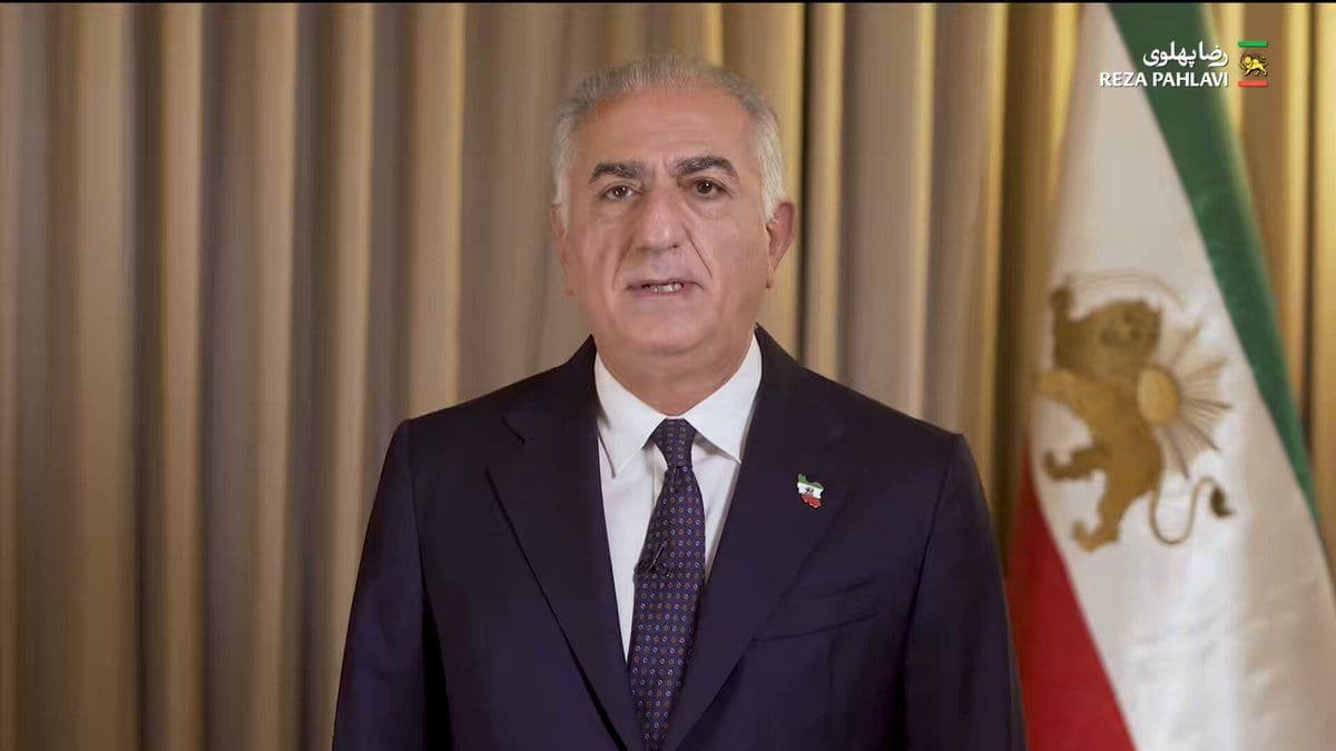 @Reza Pahlavi: My dear compatriots,
Moments of destiny lie ahead of us.
The aid that the President of the United States promised to the brave people of Iran has now arrived. This is a humanitarian intervention; an