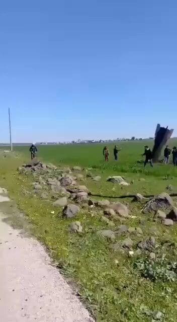 @Babak Taghvaee - The Crisis Watch: #Breaking: Some of the ballistic missiles launched by the #IRGC Aerospace Force toward #Israel have crashed in #Syria. Debris from one of the missiles has been found near #Damascus.
#IranRevolution #