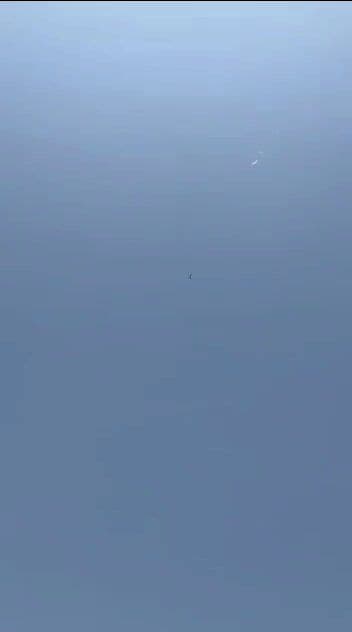 @Babak Taghvaee - The Crisis Watch: #Breaking: This footage shows what crashed in the Al Wakrah neighborhood near #Doha, #Qatar. It was the second stage of a ballistic missile launched by the #IRGC, and it was still full of fuel. When i