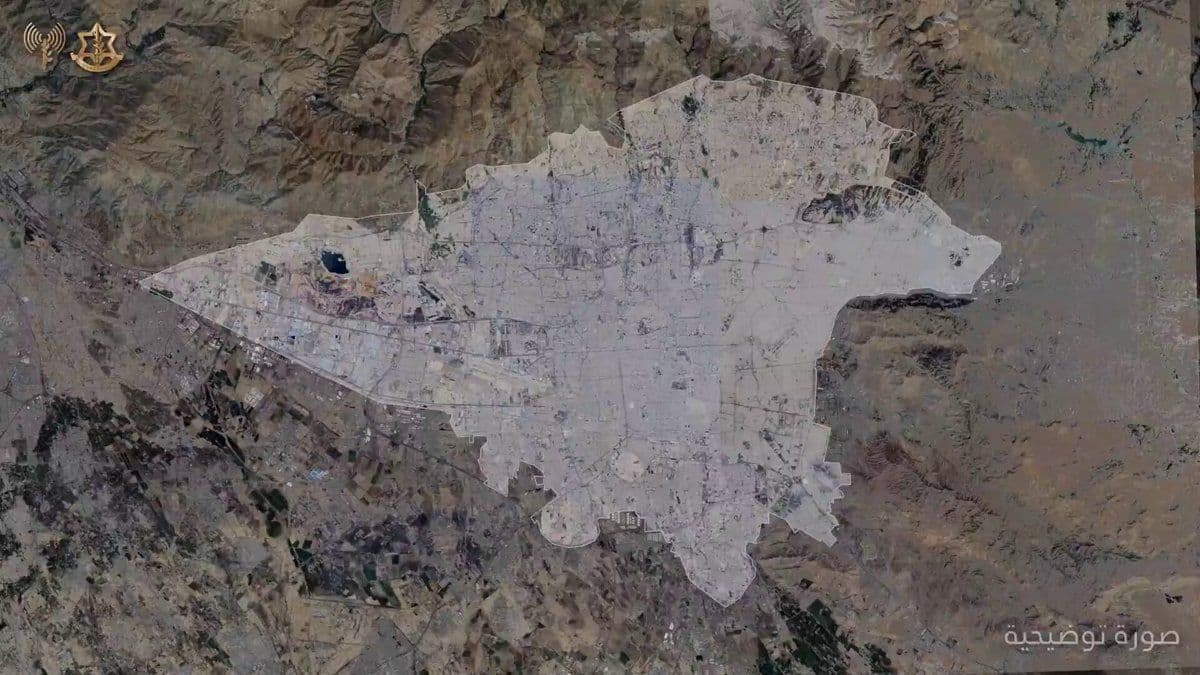 @Open Source Intel: BREAKING 🔴🔴
IDF Spokesperson:
The Israeli Air Force destroyed the General Command Headquarters of Iran's
Internal Security Forces, used as a command and control center and for
overseeing repression