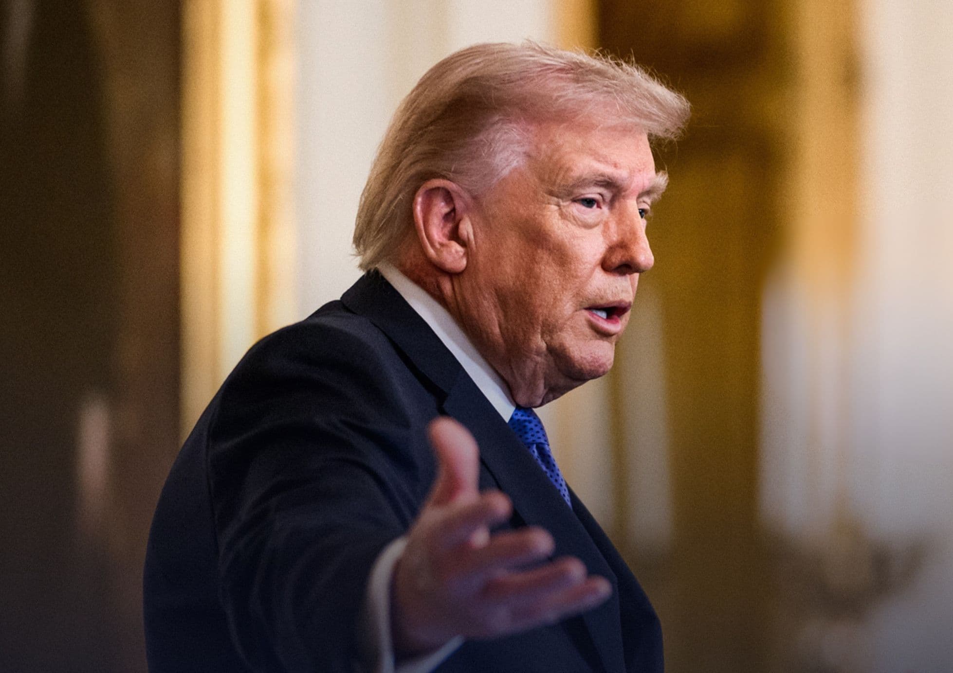 @Eli Afriat 🇮🇱: 🚨🇺🇸🇮🇷BREAKING: DONALD TRUMP:
Calling on the Revolutionary Guards to lay down their arms. It's time to stand with the Iranian people. We will give you immunity. We will give you the right side o