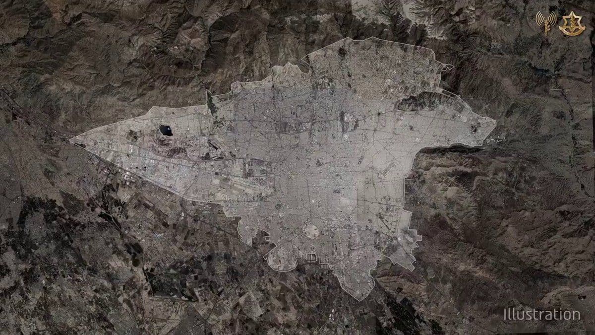 @Babak Taghvaee - The Crisis Watch: BREAKING: This illustration published by the Israel Defense Forces shows how the underground bunker complex of the Islamic regime of Iran beneath the compound of dictator Ali Khamenei was structured.