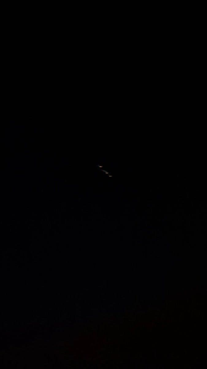 @Babak Taghvaee - The Crisis Watch: BREAKING: Despite multiple airstrikes on the IRGC Aerospace Force’s missile base in Yazd, the base launched three ballistic missiles at Israel this morning. This footage shows the launch of these miss