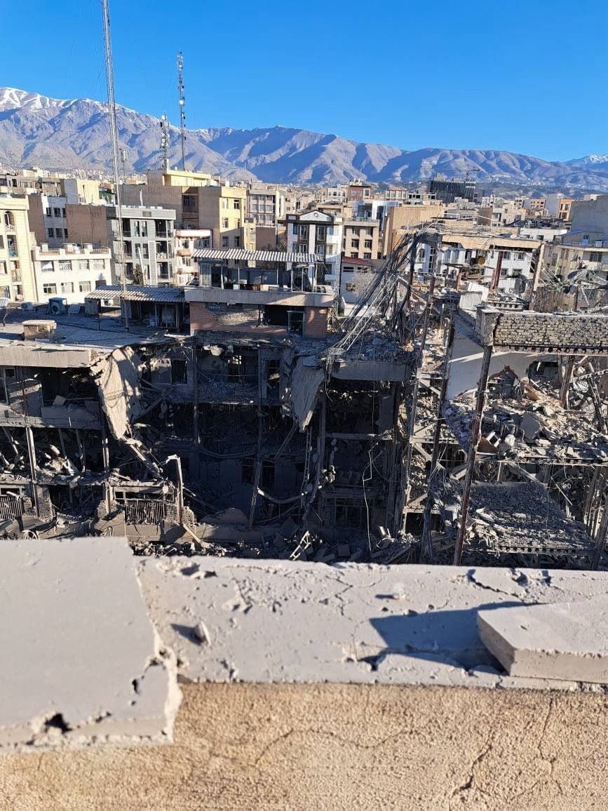 @Shin: IRGC Basij Beheshti HQ in Tehran Was targeted on March 3rd, 2026 @ 1400Z
(Coords: 35.7305, 51.4819)
#Tehran Province, #Iran
(Via @Vahid)