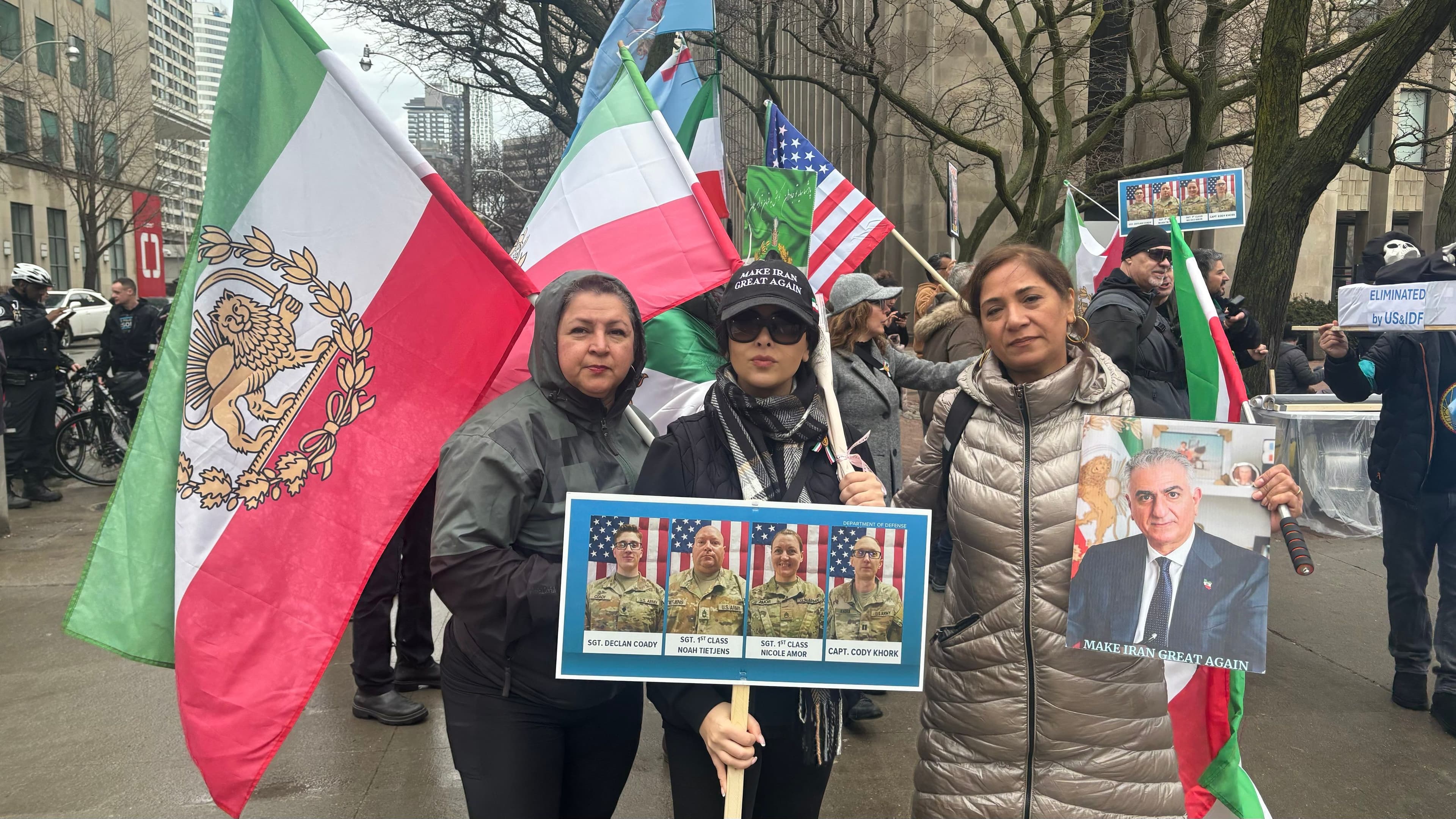 @Goldie Ghamari | گلسا قمری 🇮🇷: Dear Americans,
We Iranians will never forget those who made the ultimate sacrifice on the path for freedom.
Your heroes are our heroes and we honour them.
God bless the US Military 🇺🇸
God bless