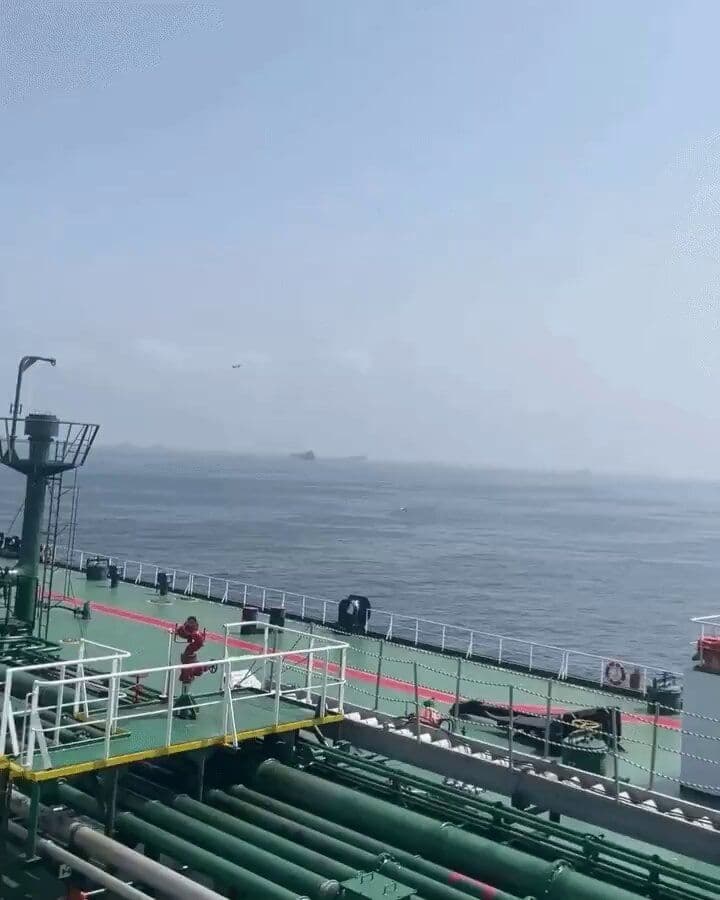 @Babak Taghvaee - The Crisis Watch: In the past several days, Mirage 2000-9EAD and F-16E Block 60 fighter jets of the UAE Air Force have played an important role in protecting the Fujairah oil terminal of the UAE. This footage shows the