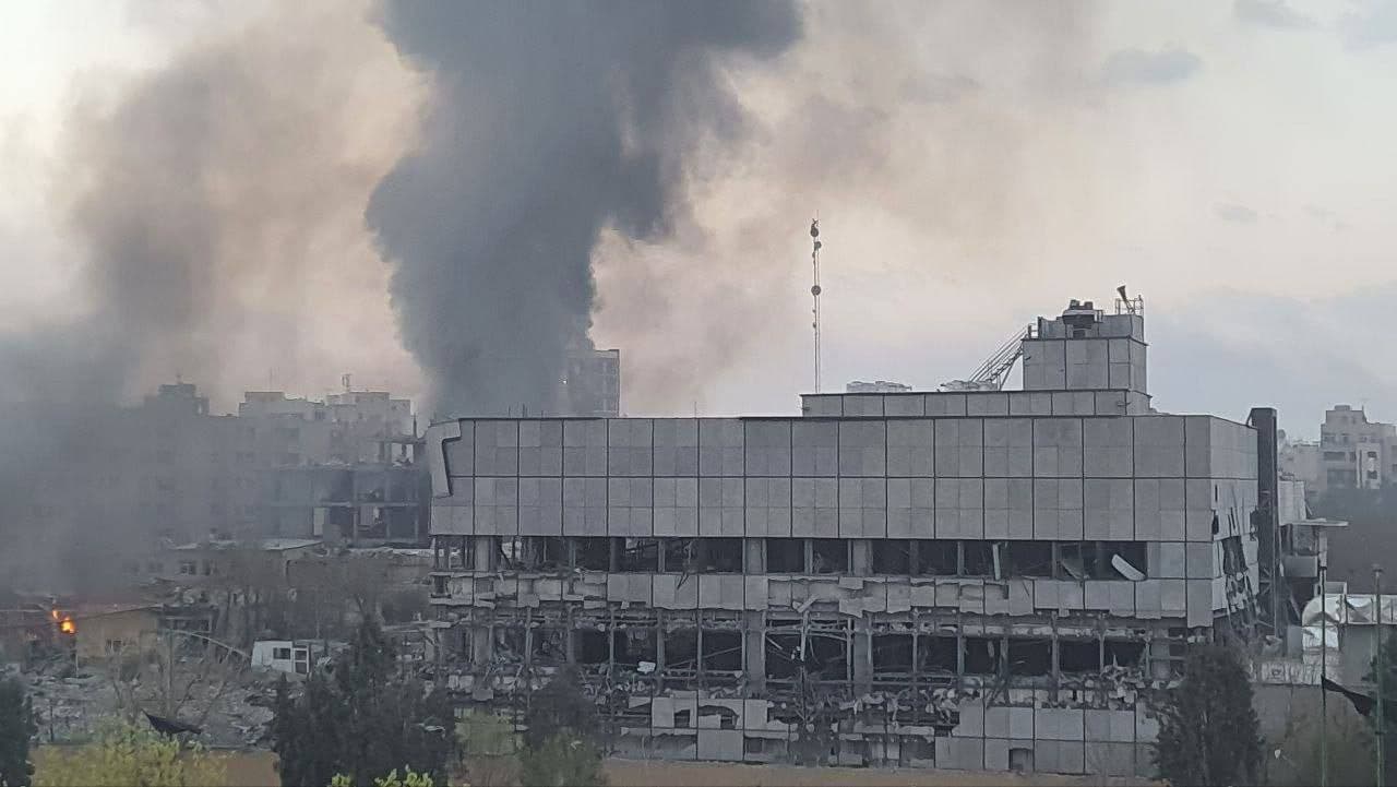@Visegrád 24: The IDF announced that it carried out strikes on the Iranian city of Isfahan
According to Israeli forces, the strikes hit a base used by the IRGC and its Basij militia unit, as well as the IRGC polic