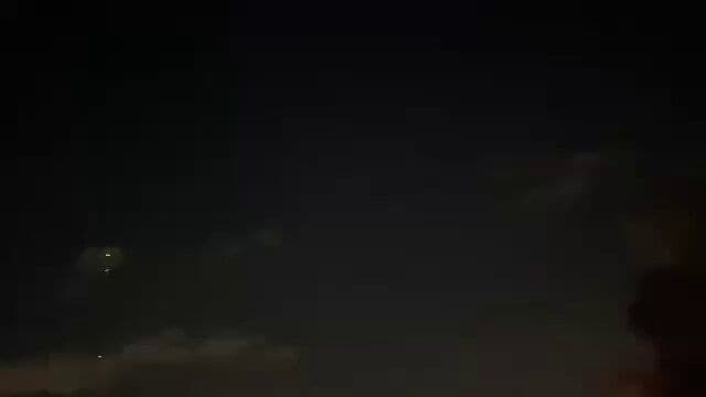 @Babak Taghvaee - The Crisis Watch: BREAKING: The U.S. Air Force is right now heavily bombing a military garrison belonging to an armored battalion of the IRGC Land Forces in Isfahan, central Iran.
#OperationEpicFury #OperationLionsRoa