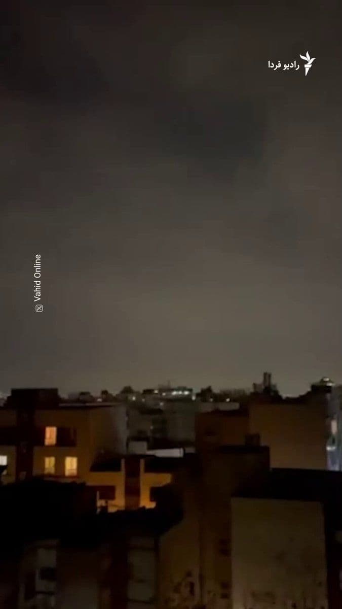 @RadioFarda|راديو فردا: Reports received from citizens in Tehran and Alborz Province indicate that a fresh wave of U.S. and Israeli airstrikes on various points in Iran began during the evening of Monday and the early hours