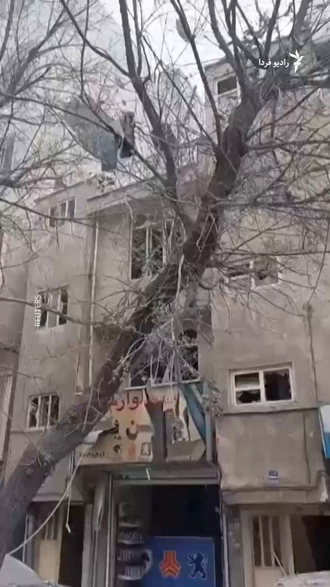 @RadioFarda|راديو فردا: Videos that were published on social media on Wednesday, March 10, show significant damage to buildings and vehicles in Tehran, in the neighborhoods around Mehrabad, following an airstrike.
In these