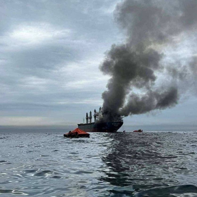 @Visegrád 24: IRGC says it will not allow ‘even one liter of oil’ to pass through Strait of Hormuz, regime-controlled IRNA news reported.