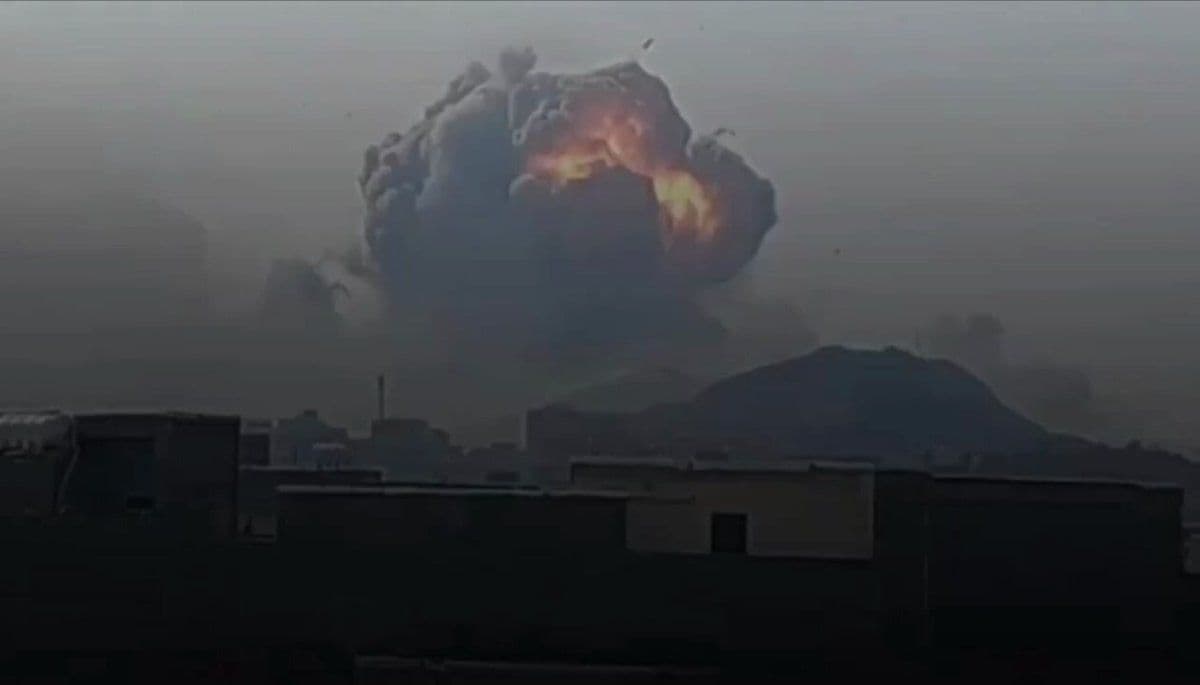 @Visegrád 24: Huge explosions after new airstrikes today against Iranian ballistic missile depots in the mountains northwest of Tehran.