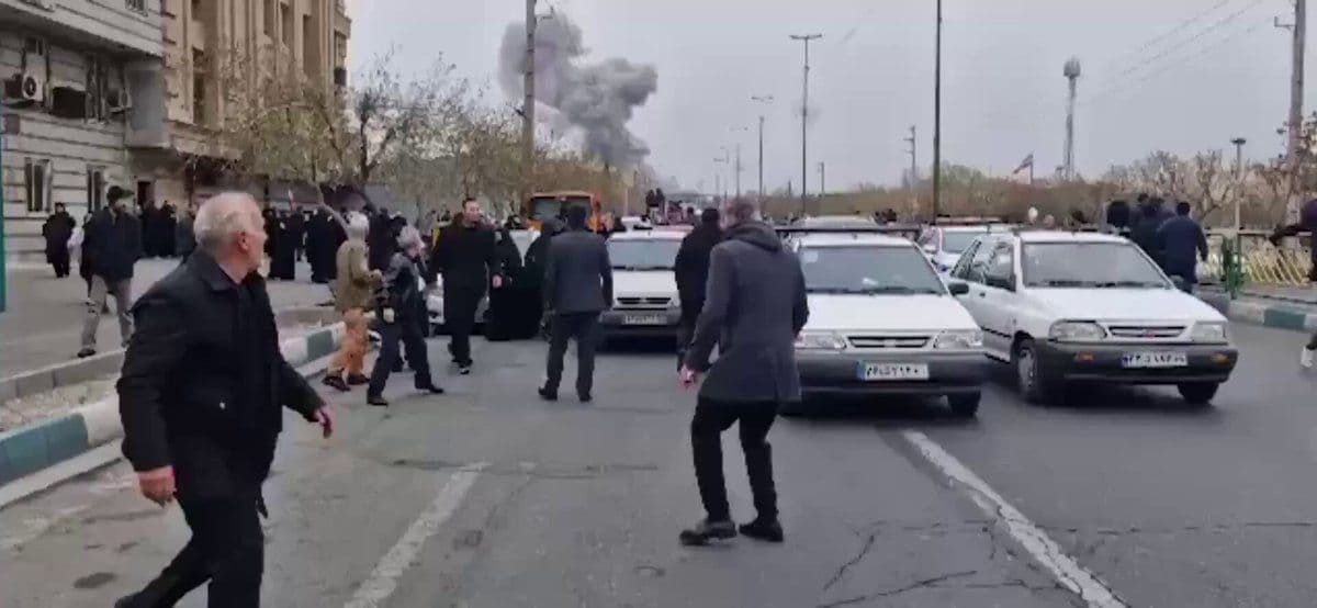 @Open Source Intel: A strike near the Khavaran checkpoint funeral of eight Basij members in Tehran forced mourners to flee, echoing the regime’s past attacks on funerals of slain Iranian protesters.