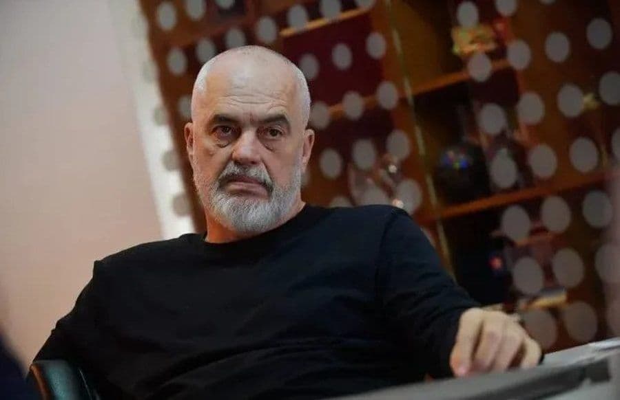 @Visegrád 24: Prime Minister Edi Rama has announced Albania’s Parliament would vote on a resolution to declare Iran “a state sponsor of terrorism.”
He also announced that the Islamic Revolutionary Guard Corps (IRG