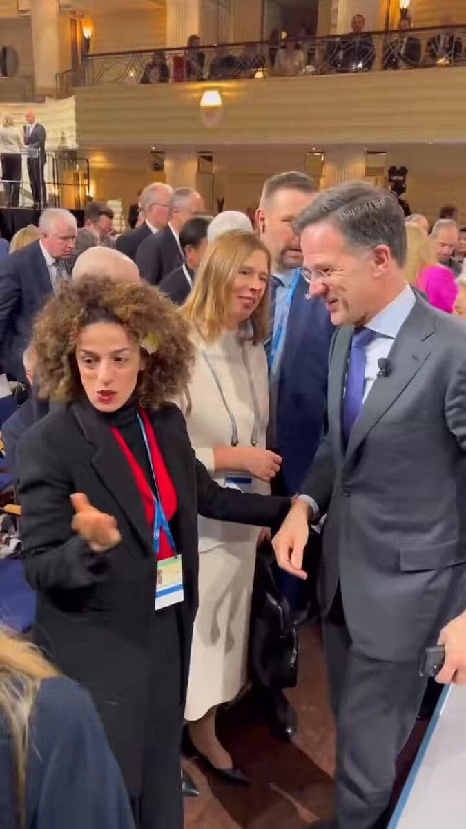 @Masih Alinejad 🏳️: After we secretly brought @kosareftekharii a young Iranian woman blinded in one eye by an Iran’s regime bullet during the Women, Life, Freedom revolution to Germany, I introduced her to two Western le