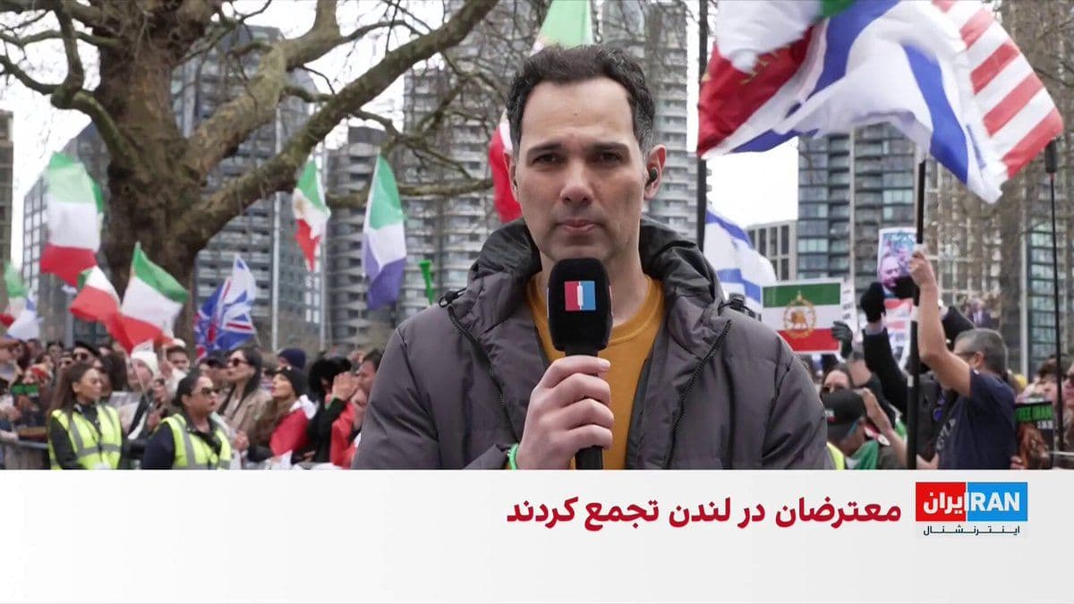 @ايران اينترنشنال: The protest campaign of Iranians abroad in solidarity with the National Revolution continues. A number of Iranians residing in London gathered in the center of the city on Sunday, demanding access to