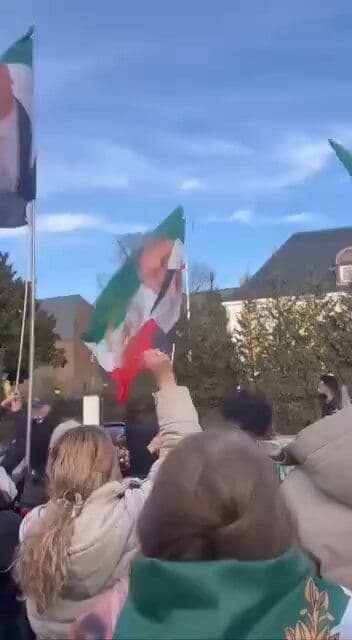@🇮🇷LiveIranNews🇮🇱: ⚡🇩🇰Raising the Lion and Sun Flag atop the regime's embassy in Copenhagen; Chaharshanbe Suri turns into a stage for national action/In the course of the Chaharshanbe Suri ceremony in Copenhagen, a gr