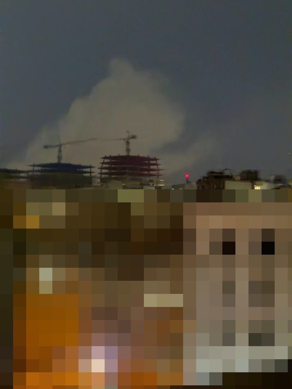@🇮🇷LiveIranNews🇮🇱: 🚨Northern Tehran rocked by successive explosions in the dead of night; Zaferanieh and Elahieh shaken/On the morning of Wednesday, March 27, a wave of public reports emerged of explosions, gunfire, an