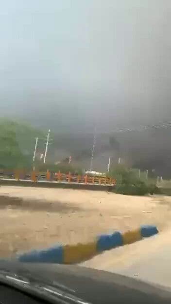 @Visegrád 24: An Iranian petrochemical complex at the South Pars gas field was hit by airstrikes, according to Tasnim News Agency, affiliated with the IRGC.
South Pars is the world’s largest gas field, with extrac