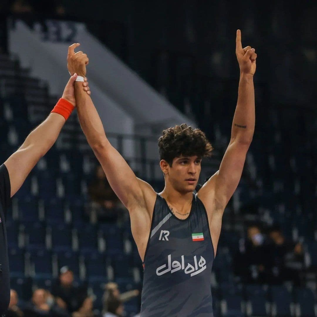 @Masih Alinejad 🏳️: Today, in Iran, in the middle of a war, the regime executed a 19-year-old national wrestling champion for the crime of joining January protests. 💔
After signaling to the world, including President @