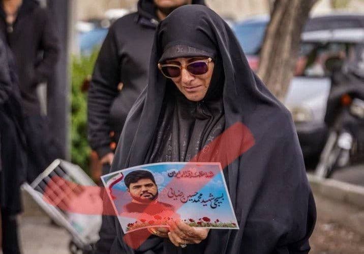 @🇮🇷LiveIranNews🇮🇱: 🚨🦀ضجههاتون دیدن داره
زمین بد گرده
تصویر محمدحسین رضایی، بسیجی اهل کاشان که در جریان حمله به یک ایست بازرسی در تهران به هلاکت رسید.