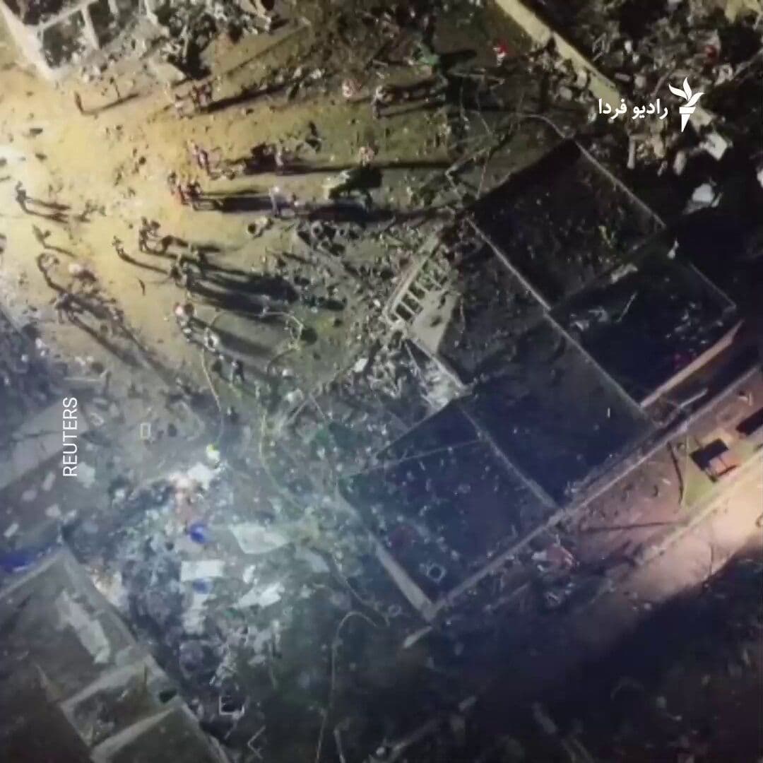 @RadioFarda|راديو فردا: 🔸 On the evening of Saturday, the first of Farvardin, the Islamic Republic of Iran launched heavy attacks on several Israeli cities, including Dimona and Arad.
🔸 Israeli officials announced that Ir