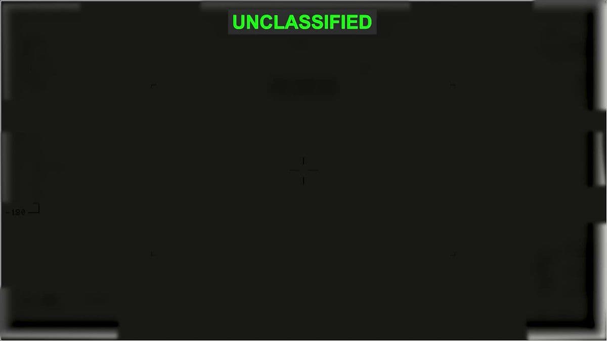 @Open Source Intel: This is a missile city, Dezful Missile Base, Khuzestan Province, Iran.
32.6119°N, 48.3277°E
The facility has been collapsed by a previous strike.
Footage shows an airstrike hitting a bulldozer atte