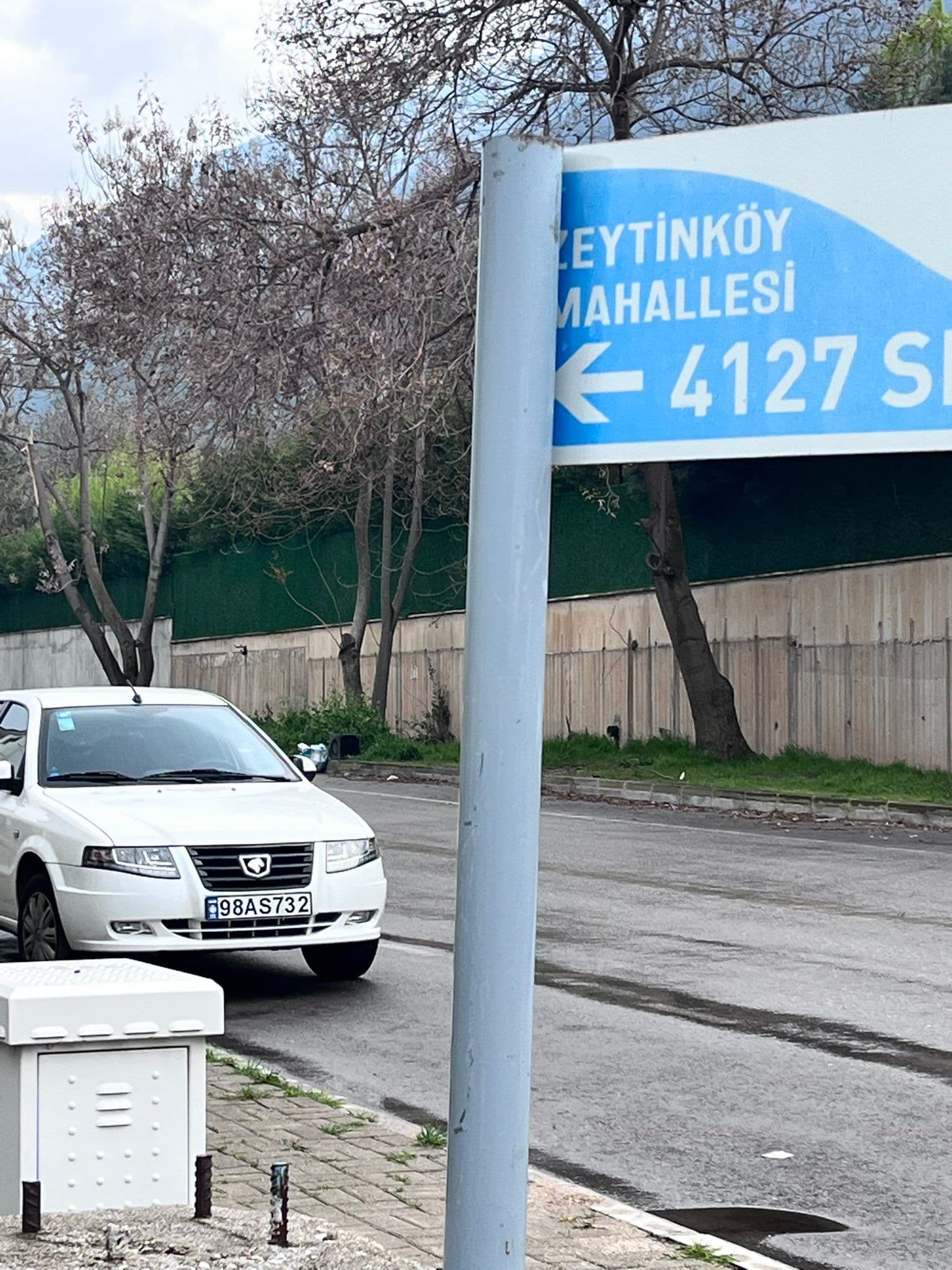 @Rayan Amiri: To those who are concerned,
My life in Turkey is in imminent danger, and I urgently require assistance to resolve this situation.
Today, a white IKCO Samand, an automobile manufactured by the Islami