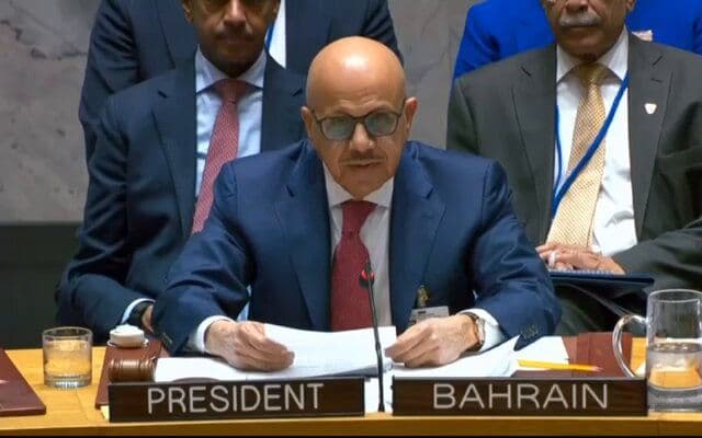 @🇮🇷LiveIranNews🇮🇱: ⚡🇨🇳🇷🇺Reports indicate that China and Russia have vetoed the draft resolution concerning the reopening of the Strait of Hormuz/This action signifies the opposition of these two powers to internatio