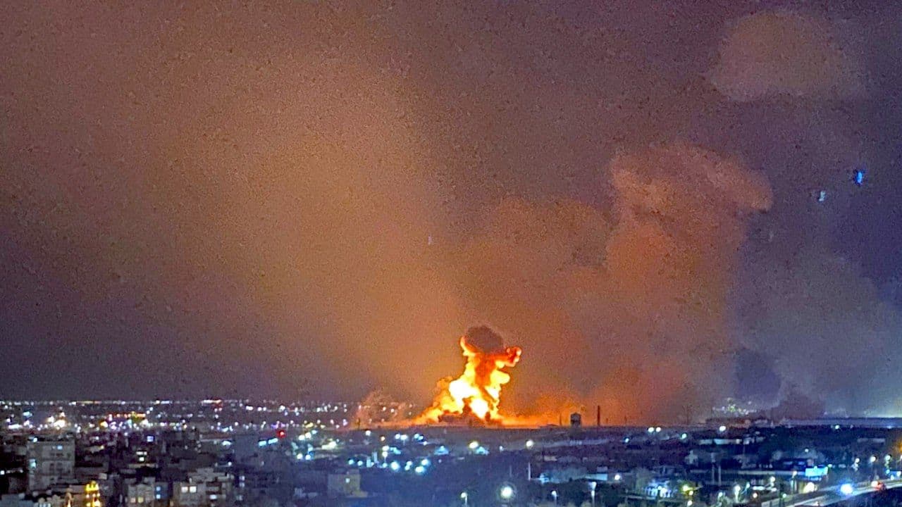 @Babak Taghvaee - The Crisis Watch: BREAKING: This is another war crime committed by the Israeli Air Force on the orders of Netanyahu. Iran’s industrial infrastructure is being bombed one by one in order to cause an economic collapse of