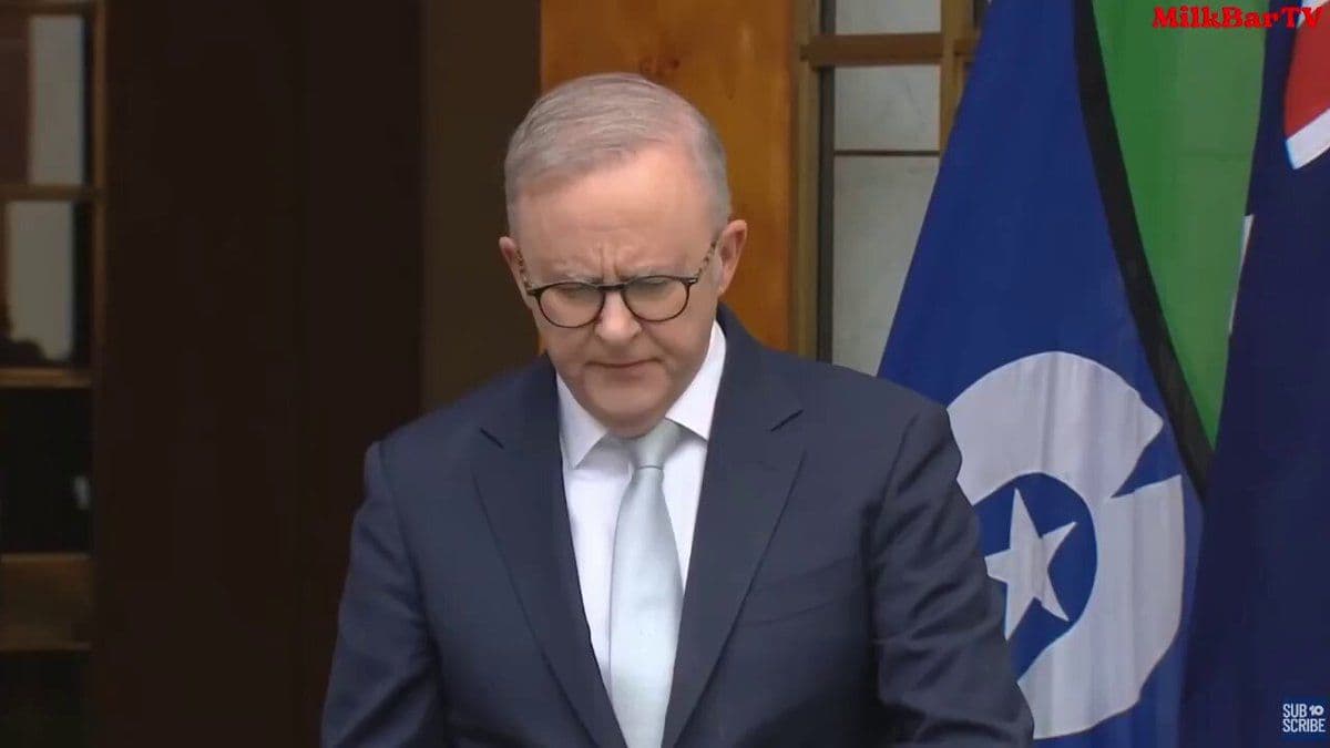 @Visegrád 24: In August 2025, Australia's intelligence agency ASIO determined the Islamist Regime in Iran was behind two attacks against Jewish communities in Australia.
Australia responded by:
- listing the IRGC