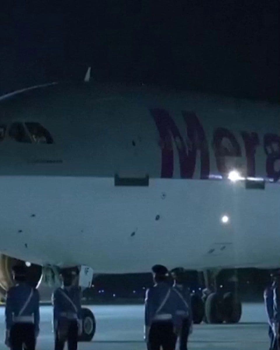 @RadioFarda|راديو فردا: The Iranian Foreign Ministry announced that an Iranian delegation, led by Mohammad Bagher Ghalibaf, Speaker of Parliament, and Abbas Araghchi, Foreign Minister, arrived in Islamabad on the evening of