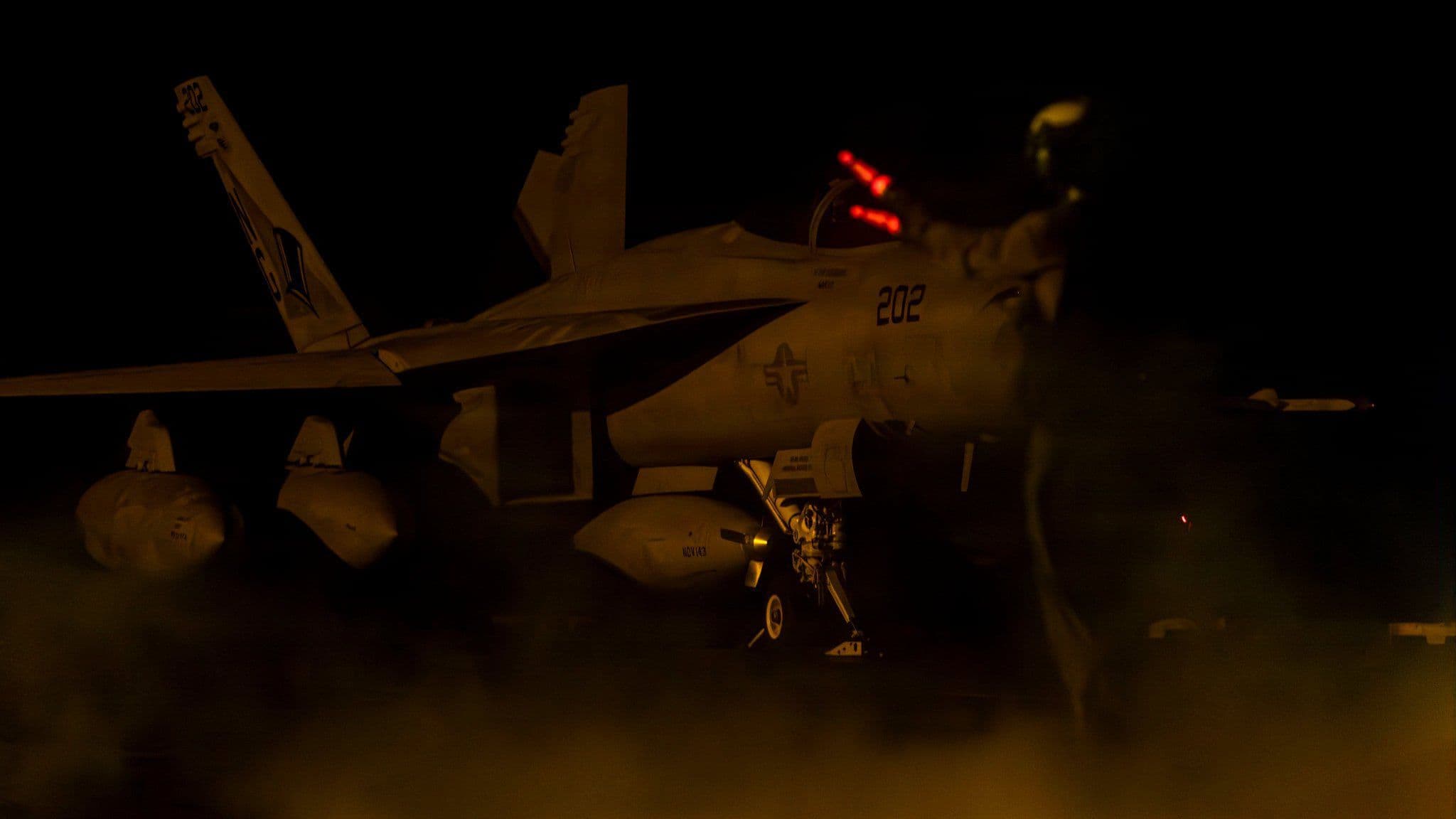 @Open Source Intel: CENTCOM: “U.S. Navy sailors prepare aircraft for nighttime flight operations over the U.S. Central Command operating area.”
👀