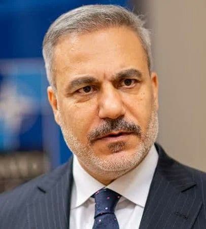 @Open Source Intel: Turkey's FM on the Strait of Hormuz:
An international force faces "many difficulties." Says it needs to be opened through diplomacy.