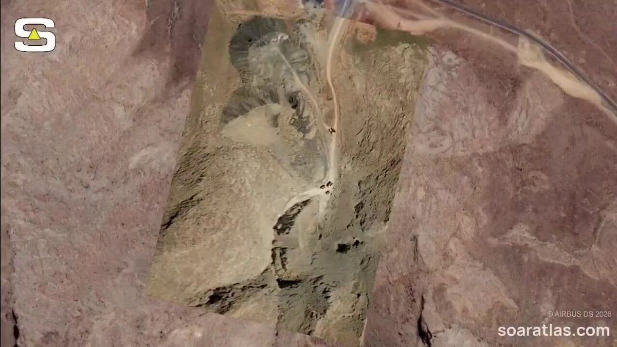 @Open Source Intel: Satellite images from April 10 show Iran has cleared rubble from an underground missile base south of Khomein in central Iran. The site's entrances were disabled by airstrikes, but internal infrastruc