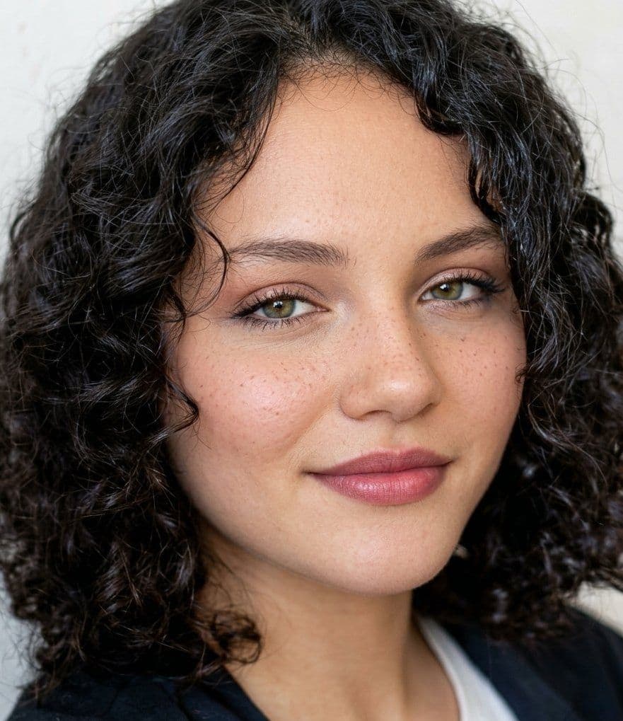 @🇮🇷LiveIranNews🇮🇱: 🚨 Don’t stop talking about Iran
This is Mahsa Sarli. She’s 14. A kid. From Gorgan.
And she’s being held by the Islamic regime’s thugs… for running a Telegram group.
Let that sink in. A CHILD.
Thi