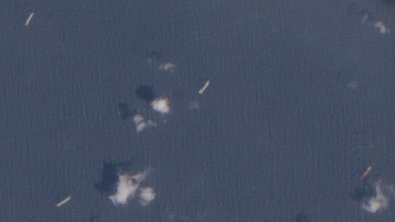 @Babak Taghvaee - The Crisis Watch: BREAKING: The Strait of Iran (Hormuz) is CLOSED again.
Bad news for Trump. He has not ended his naval blockade of Iran, and the Islamic regime of Iran has once again closed the Strait of Hormuz to fo