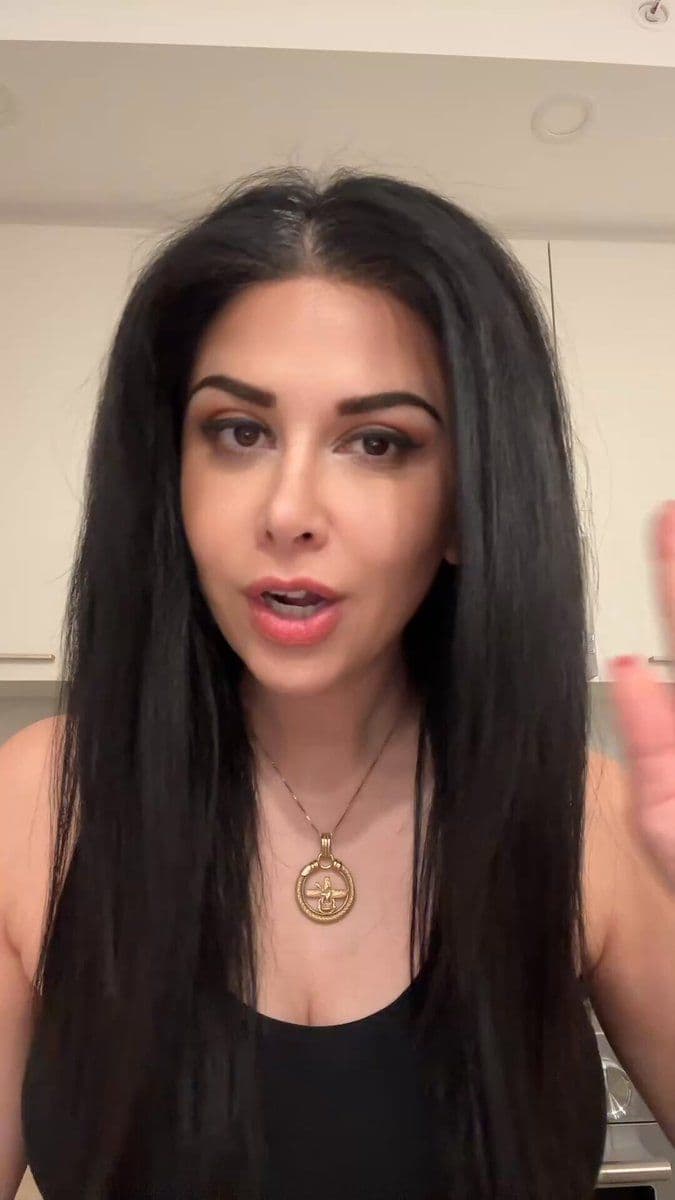 @Goldie Ghamari | گلسا قمری 🇮🇷: BREAKING NEWS AND VERY IMPORTANT!
President Trump posted this video about 20 minutes ago.
Long live Iran. Long live the Shah.
#KingRezaPahlavi