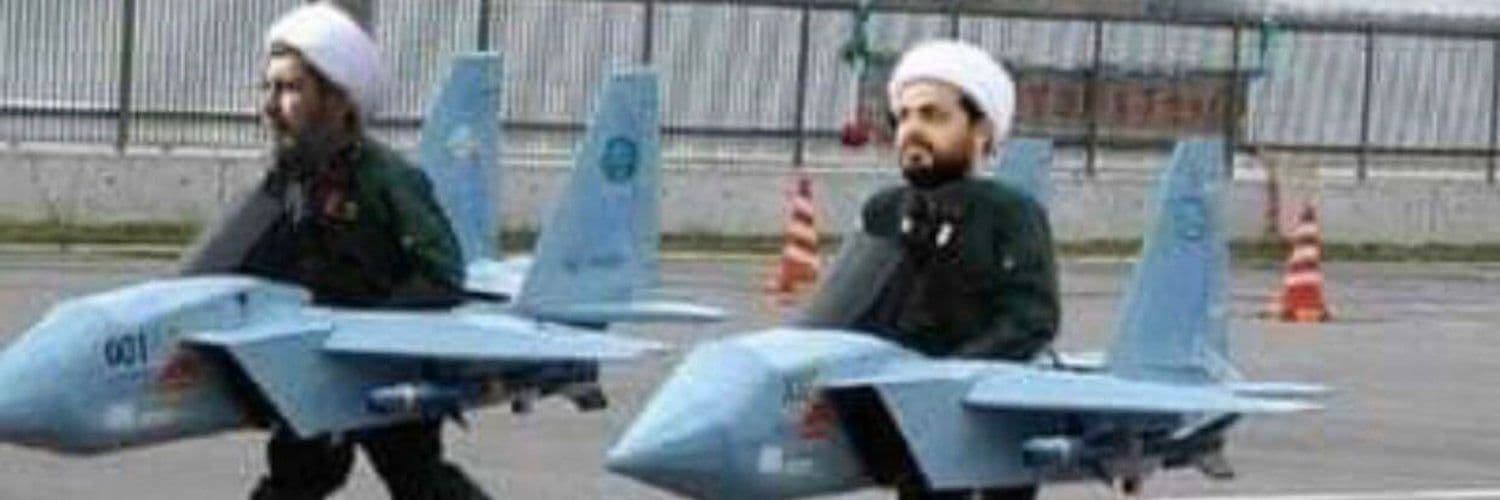 هنگامی که امروزه از «نیروی هوایی سپاه» شنیدم، تنها این تصویر در ذهنم ظاهر میشود.