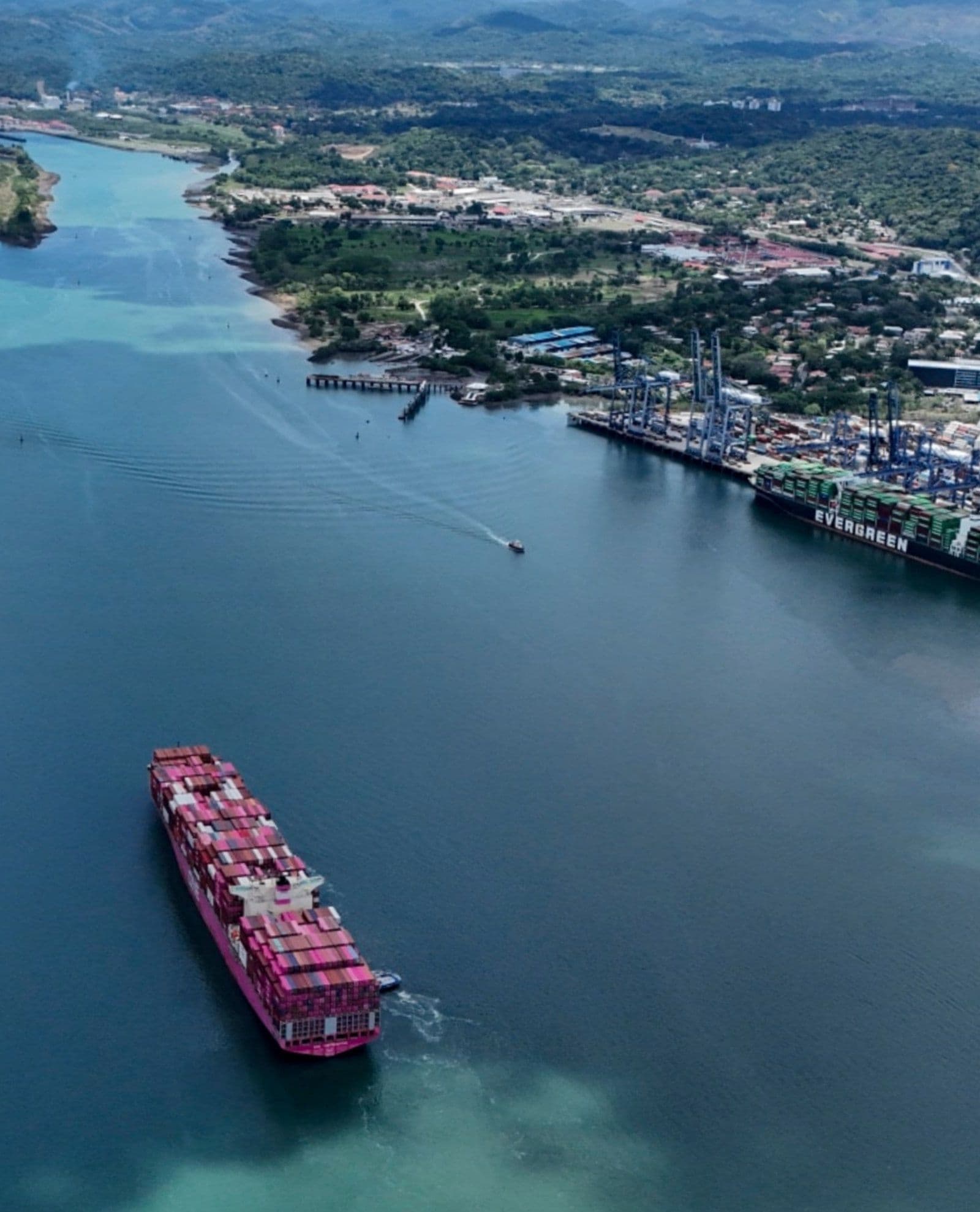 @🇮🇷LiveIranNews🇮🇱: ⚡🇺🇸🇵🇦🦀Wall Street Journal Report: Surge in Panama Canal Transit Costs Amid Strait of Hormuz Crisis/Wall Street Journal reported that, with the intensification of the crisis stemming from actions