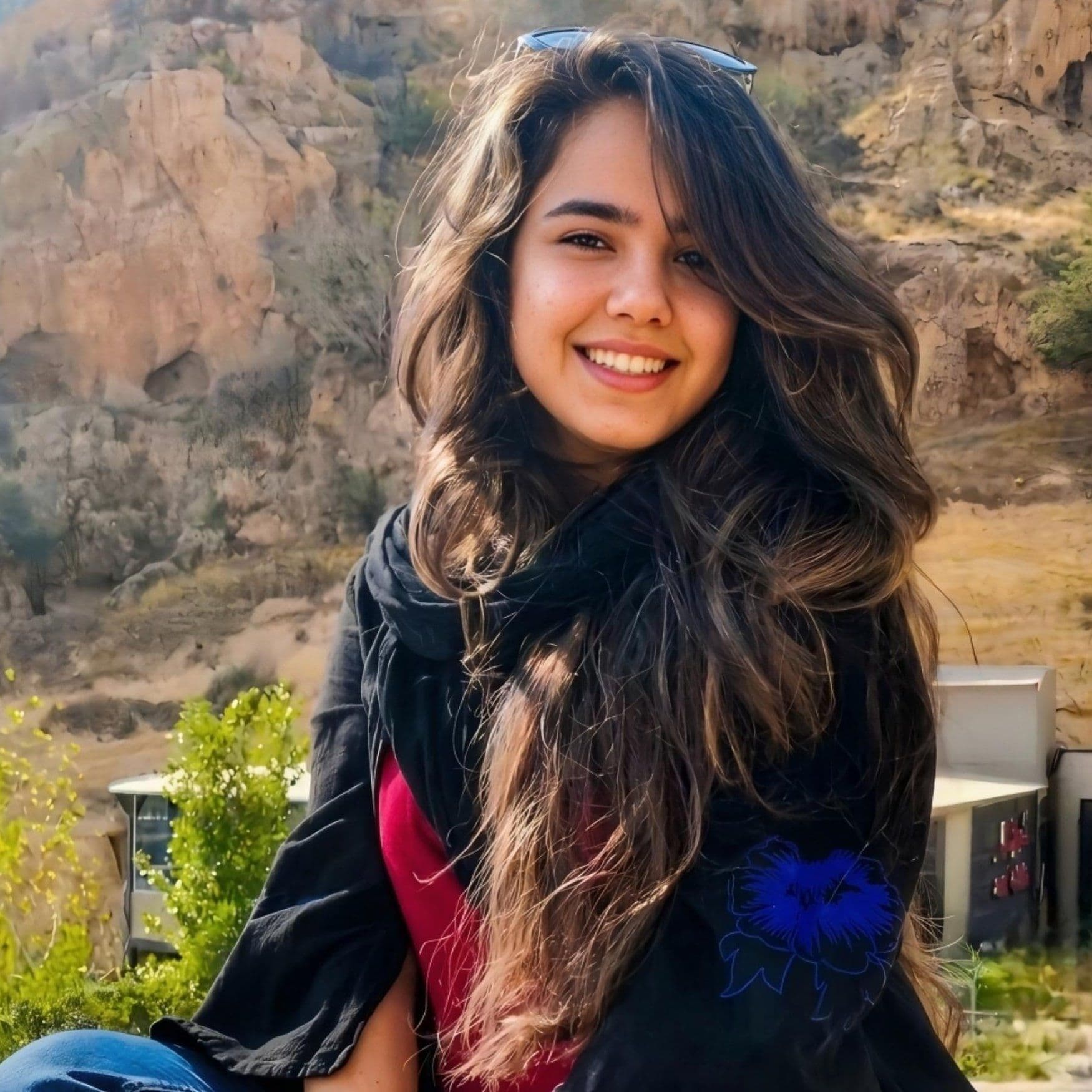 @נועה מגיד | Noa magid: This is Mahsa Sotoudeh, 25 - a Baha’i from Shiraz.
She was abducted by the Islamic regime on March 29 - and has DISAPPEARED ever since.
Don’t let her die in the dark.