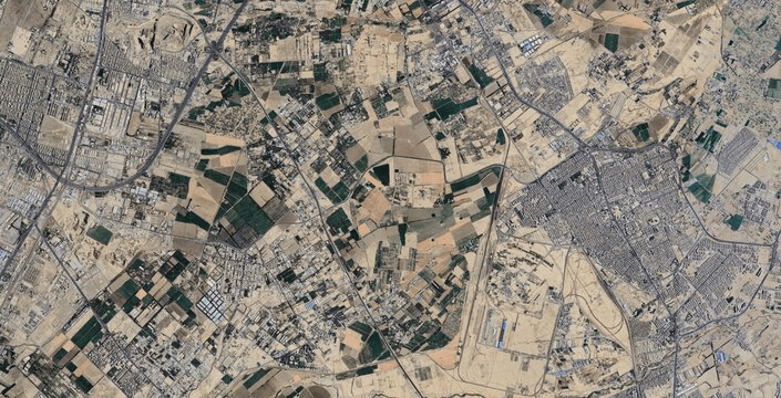 @Babak Taghvaee - The Crisis Watch: BREAKING: The Israeli Air Force has just tested the readiness of Iran’s air defense network over Tehran, triggering widespread anti-aircraft activity across the capital late Thursday night.
From 23:1