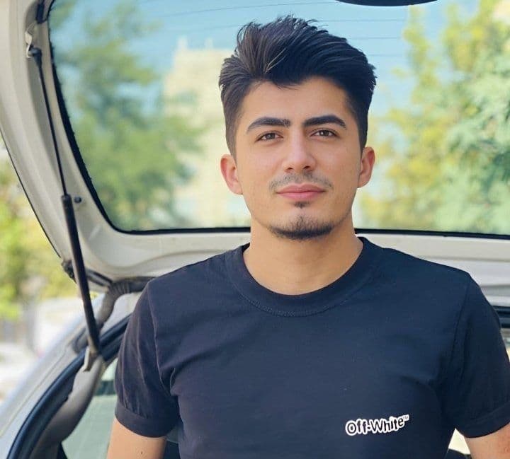 @Masih Alinejad 🏳️: Another life taken. Another young man hanged by Iran’s regime. Another family destroyed.
Mehrab Abdollahzadeh, 27, arrested during the Woman, Life, Freedom uprising, was tortured for over 40 days and