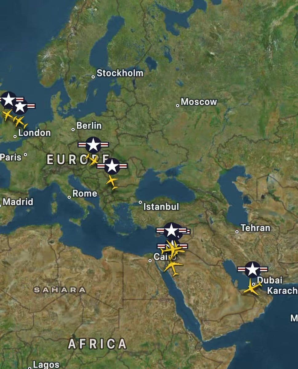 @Open Source Intel: Despite the ceasefire, many USAF assets still require refueling. Here’s how it looked across the Middle East overnight into now.
Tel Aviv is now a major hub for U.S. fuel tankers.