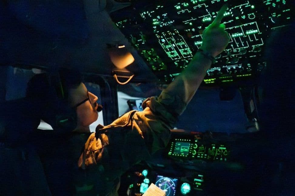 @Open Source Intel: U.S. Central Command (CENTCOM):
"U.S. Air Force C-17 Globemaster III crews provide heavy-lift capabilities for U.S. forces in the U.S. Central Command area of responsibility. The C-17 is able to rapi