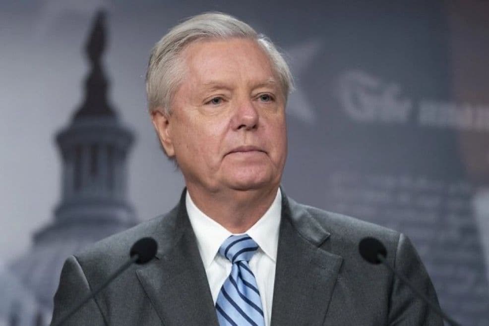 @Open Source Intel: U.S. Senator Lindsey Graham (R-SC):
"The idea that Iran would not completely destroy all their enrichment facilities as part of a negotiated solution makes no sense. The moratorium - without complete