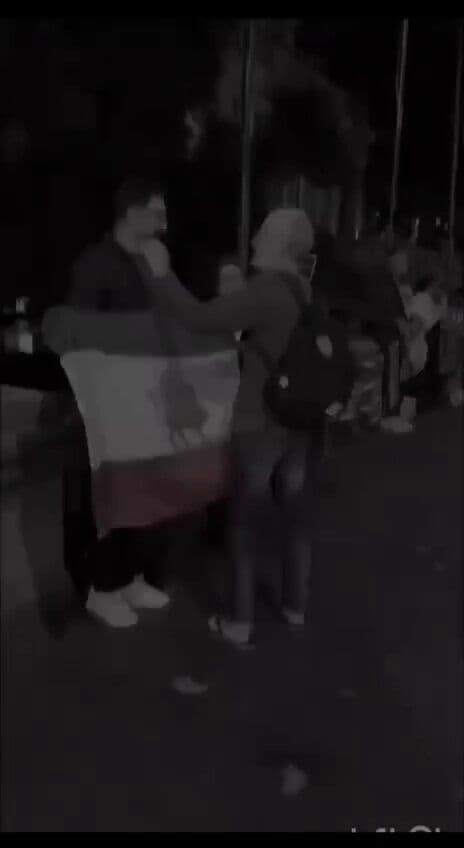 @✡︎𝐋𝐢𝐯𝐞𝐈𝐫𝐚𝐧𝐍𝐞𝐰𝐬🇮🇷🇮🇱: ⚡ 🇦🇺👑Don’t stop talking about Iran
Day 30 of the No to Executions performance in Sydney.
No to the Islamic Republic.
Regime change now.
Stop every execution.
Free all political prisoners.
Free inte