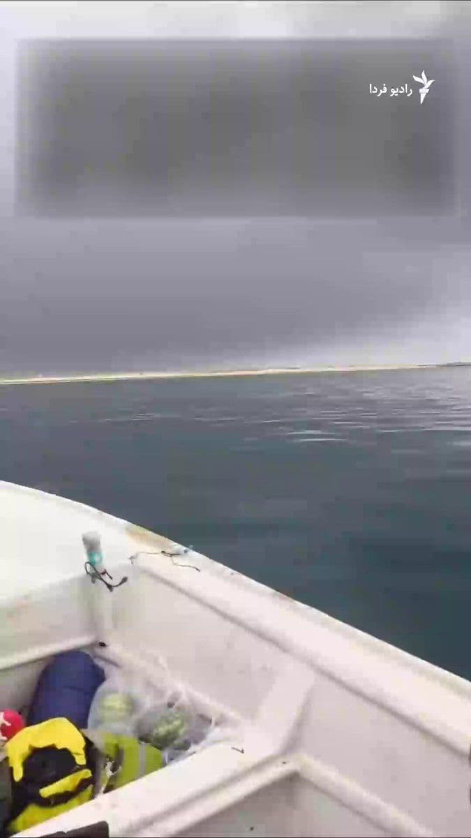 @RadioFarda|راديو فردا: Images of oil spills and severe environmental pollution around Maro Island, resulting from an airstrike during the recent war on oil facilities located on Lavan Island, have been shared on social medi